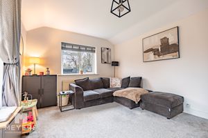 Lounge- click for photo gallery